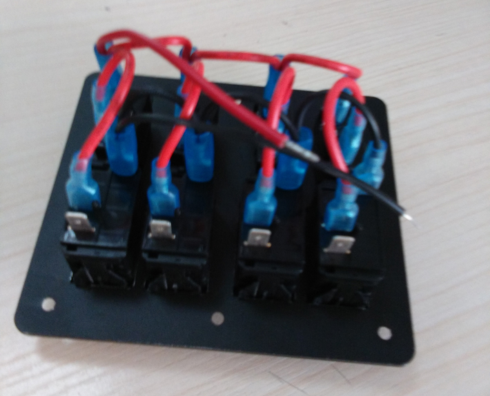 rocker switch.jpg rocker switch.jpg