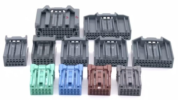 Sumitomo HE Connector
