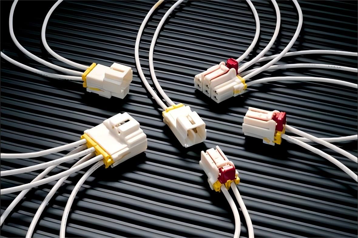Yazaki NEW250 Connector wire harness