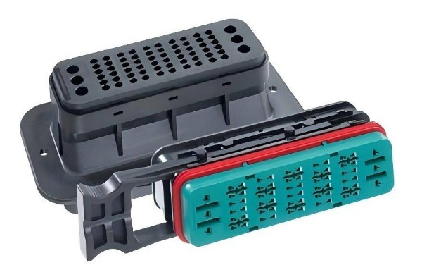 TE Deutsch SRC Connector
