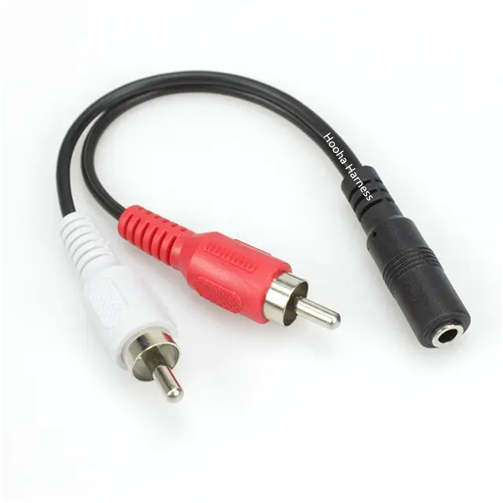 RCA to 3.5mm stereo audio adapter