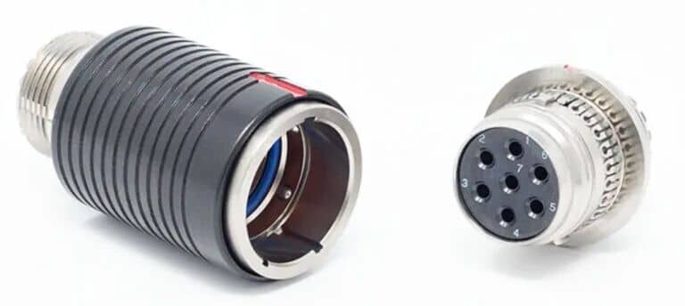 Push-Pull Lock Connector