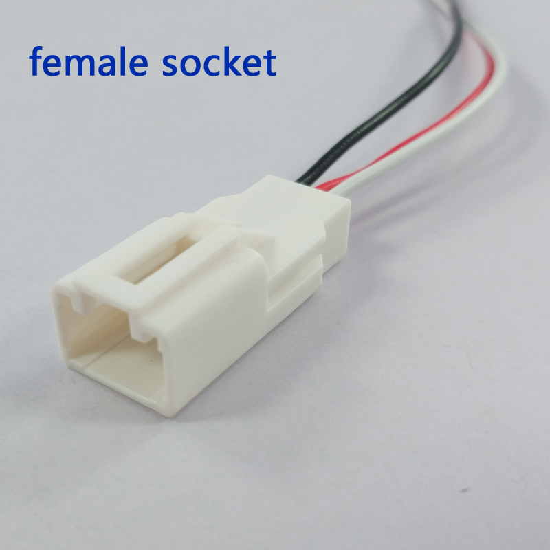 Toyota highlander tailgate switch