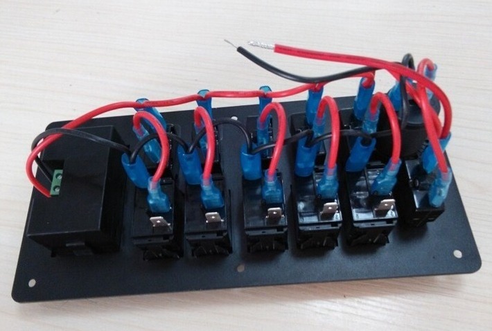 rocker switch.jpg rocker switch.jpg