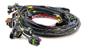 Why Get a Custom Engine Wiring Harness | 4 Advantages Explained
