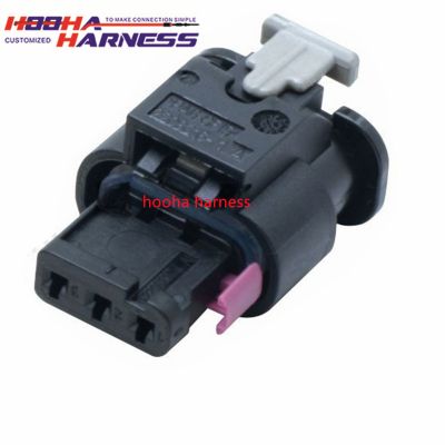 1-1718644-1 TE AMP original brand housing plastic automotive connector