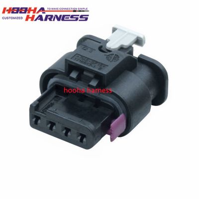 1-1718645-1 TE AMP original brand housing plastic automotive connector