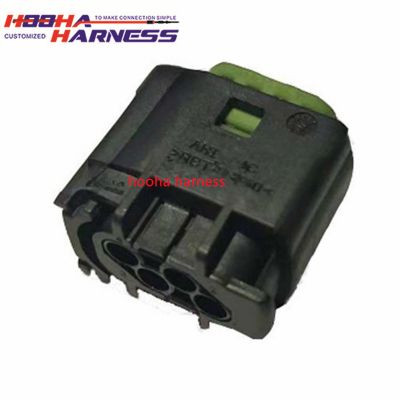 1-967640-1 TE AMP original brand housing plastic automotive connector