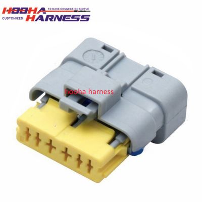 211PC069S8049 Aptiv original brand housing plastic automotive connector